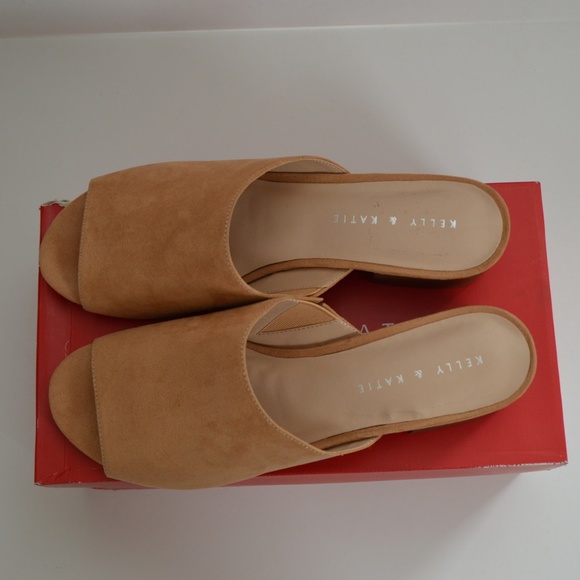 Kelly & Katie Ladies slip on sandals size 9.5 - Picture 5 of 9